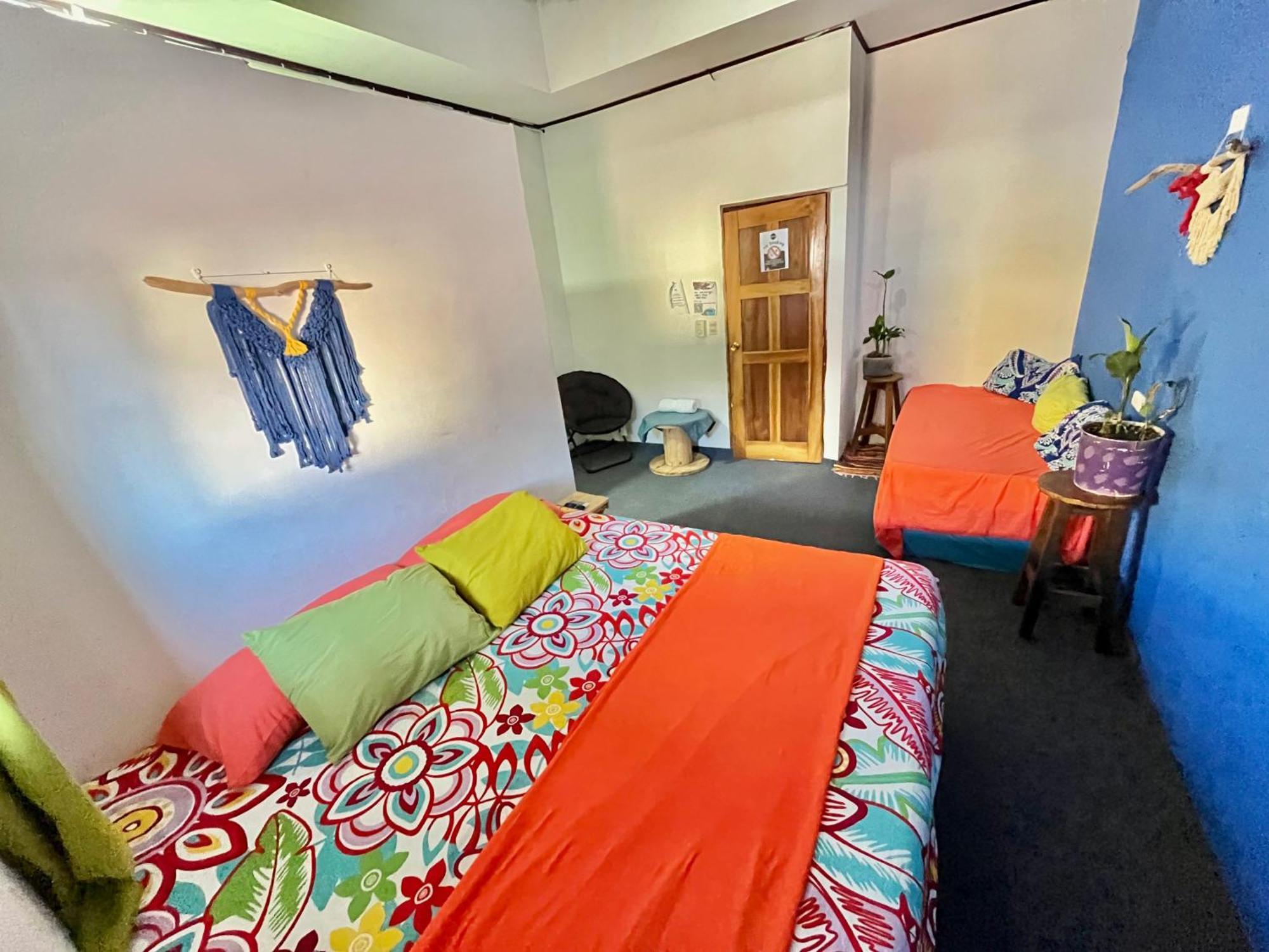 Passifloras Hostel Quepos Luaran gambar