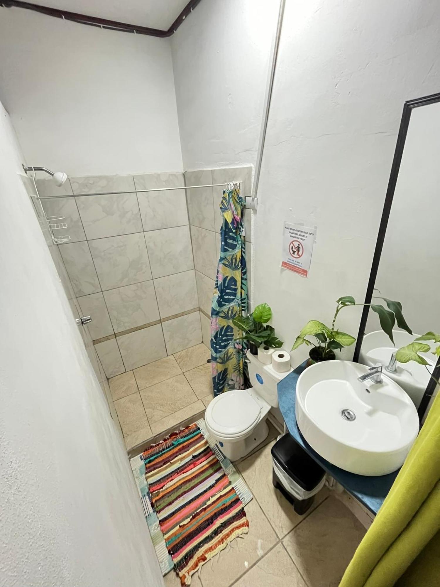 Passifloras Hostel Quepos Luaran gambar