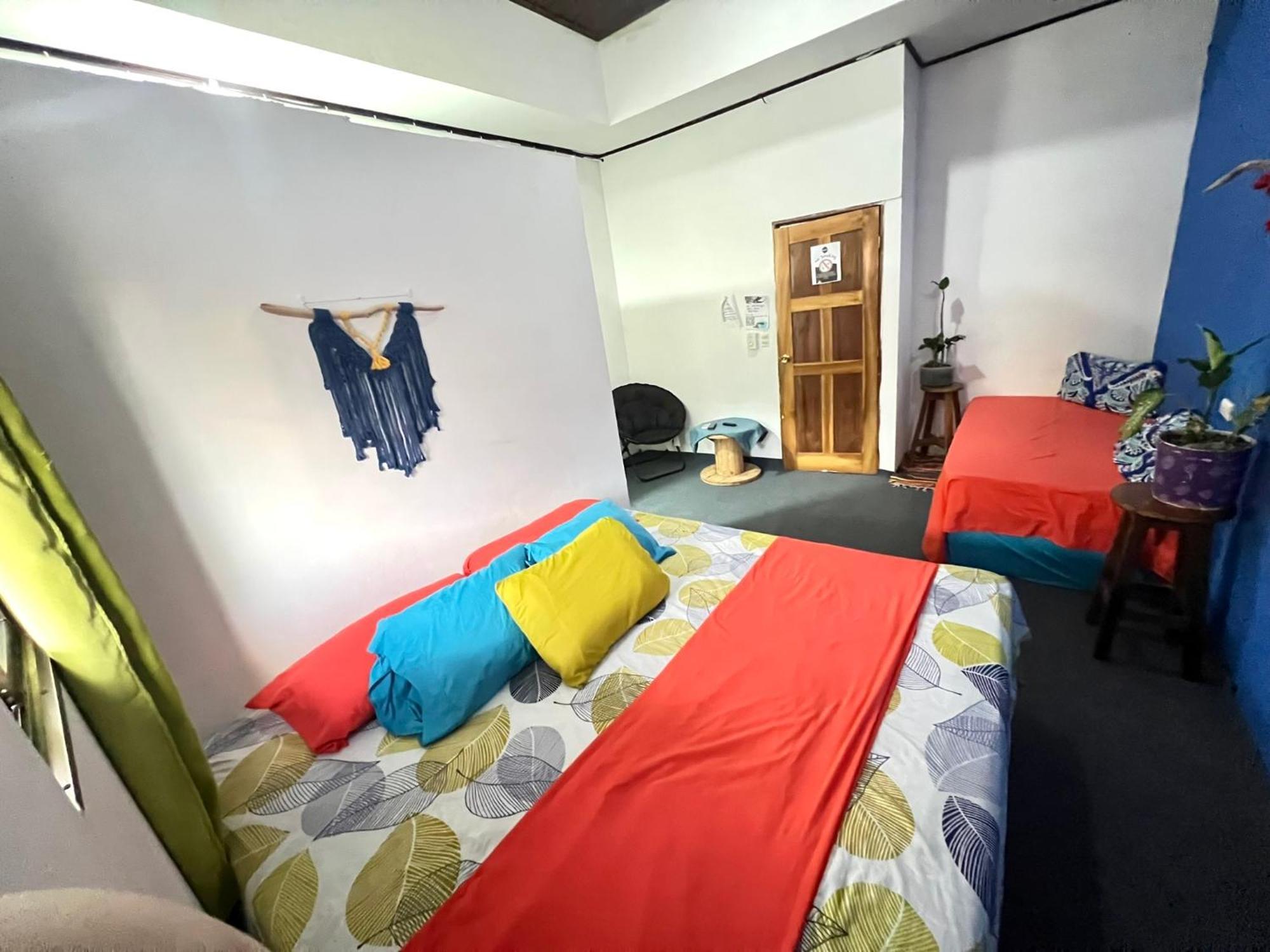 Passifloras Hostel Quepos Luaran gambar